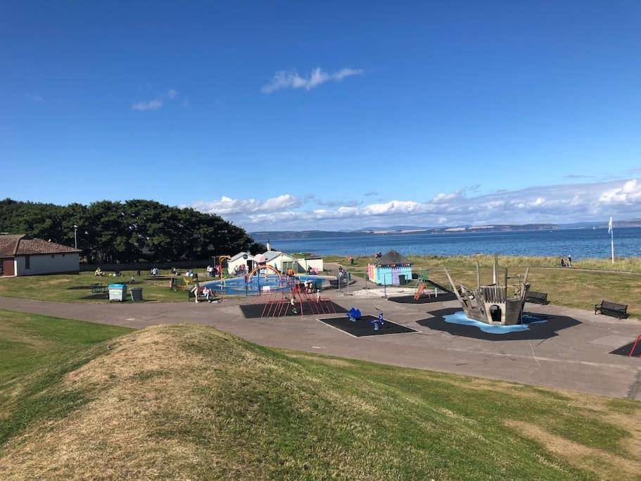 Appartement Calailan Highland Seaside Retreat - Nairn Extérieur photo